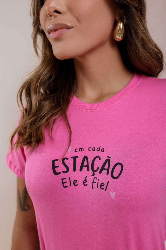 T-Shirt - Em cada estação - Rosa Jasmin