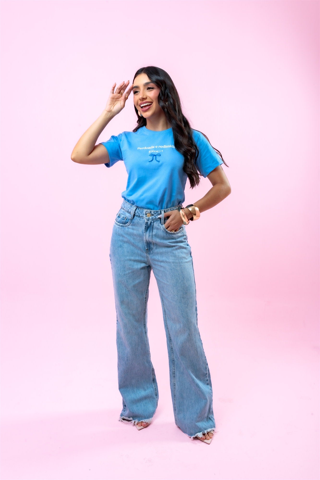 T-Shirt - Perdoada e Redimida - Azul Bebê