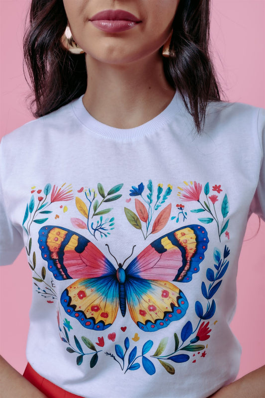 T-Shirt - Borboleta Flores - Branco