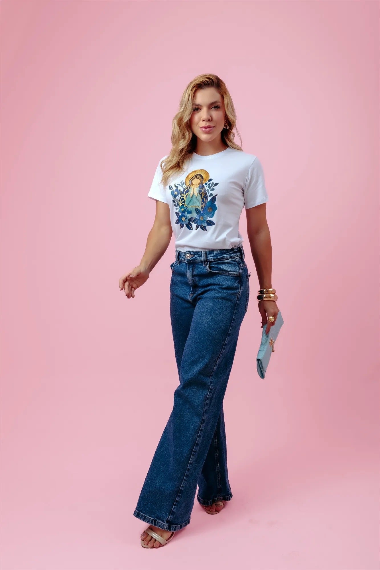 T-Shirt - Nossa Senhora Manto - Branco