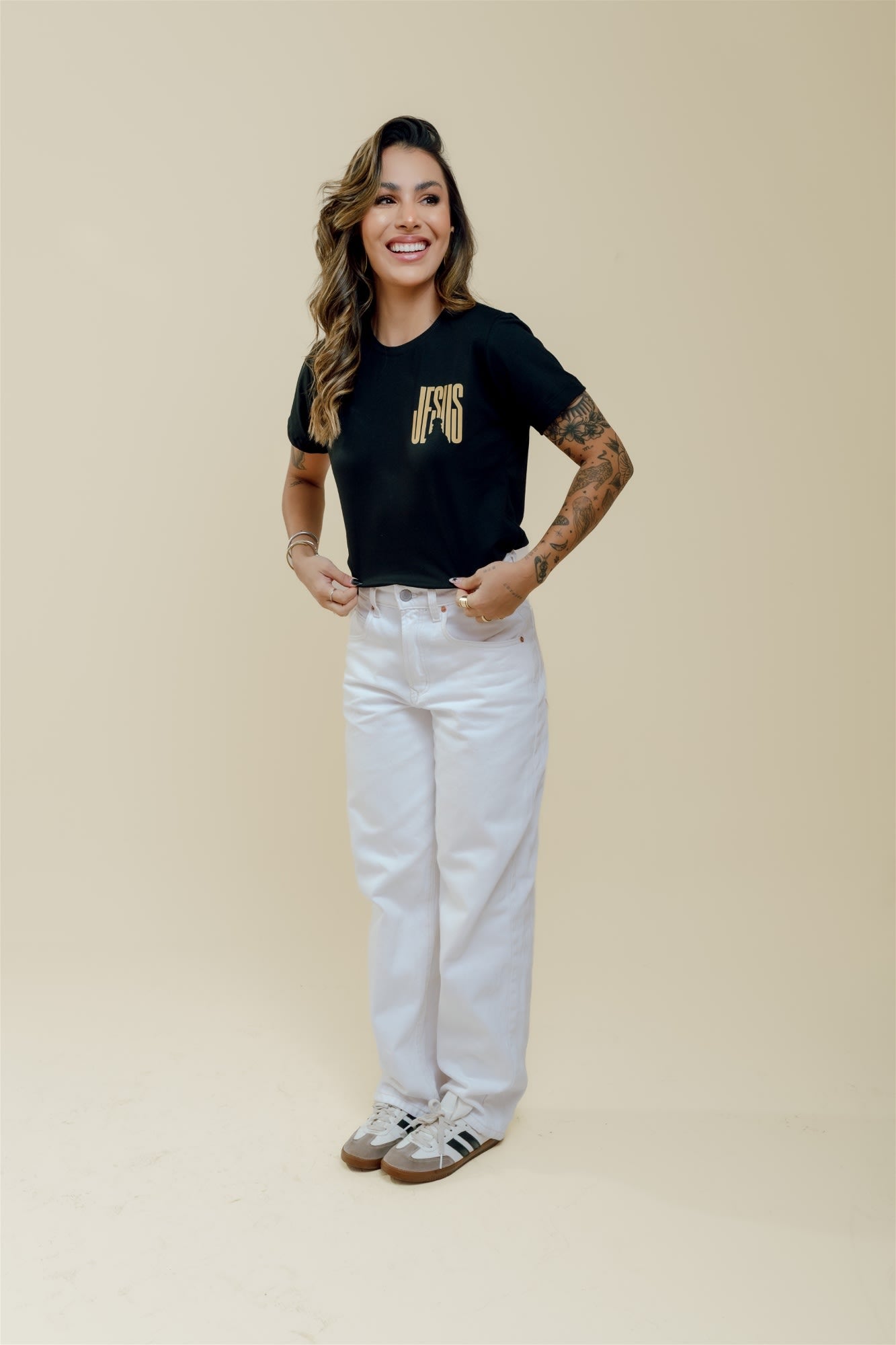T-Shirt - Jesus - Preto