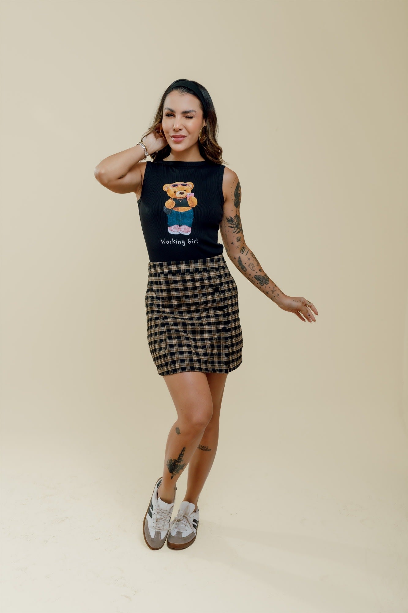 Regata de gola canoa - Working girl - Preto