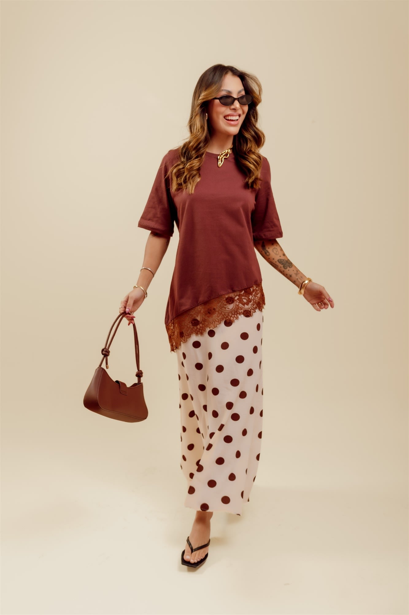 T-Shirt Com renda - Marrom