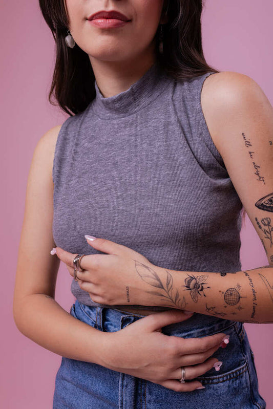 Cropped gola alta - Cinza