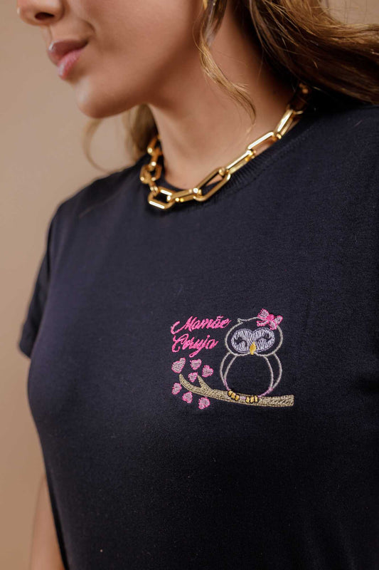 T-Shirt - Bordada - Mamãe coruja - Preto