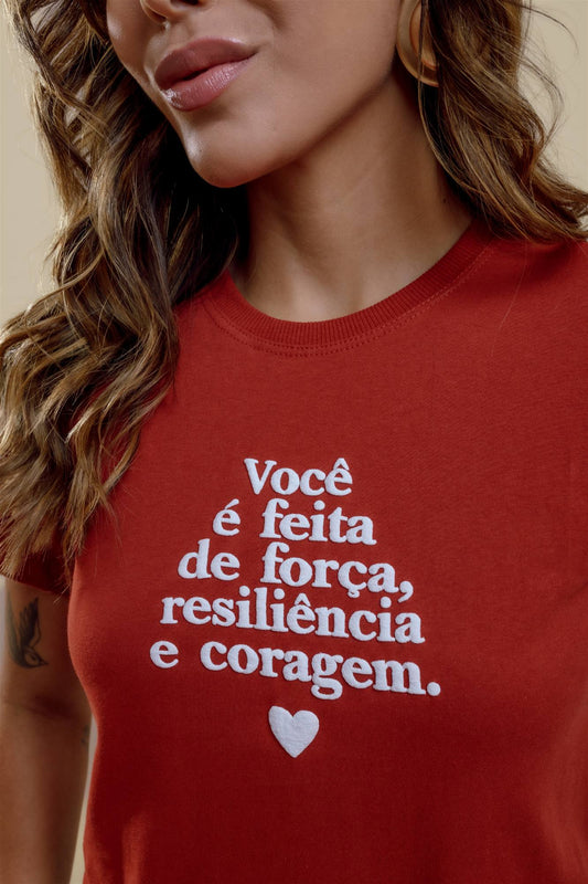 T-Shirt - Você é feita de força (Alto Relevo) - Terracota