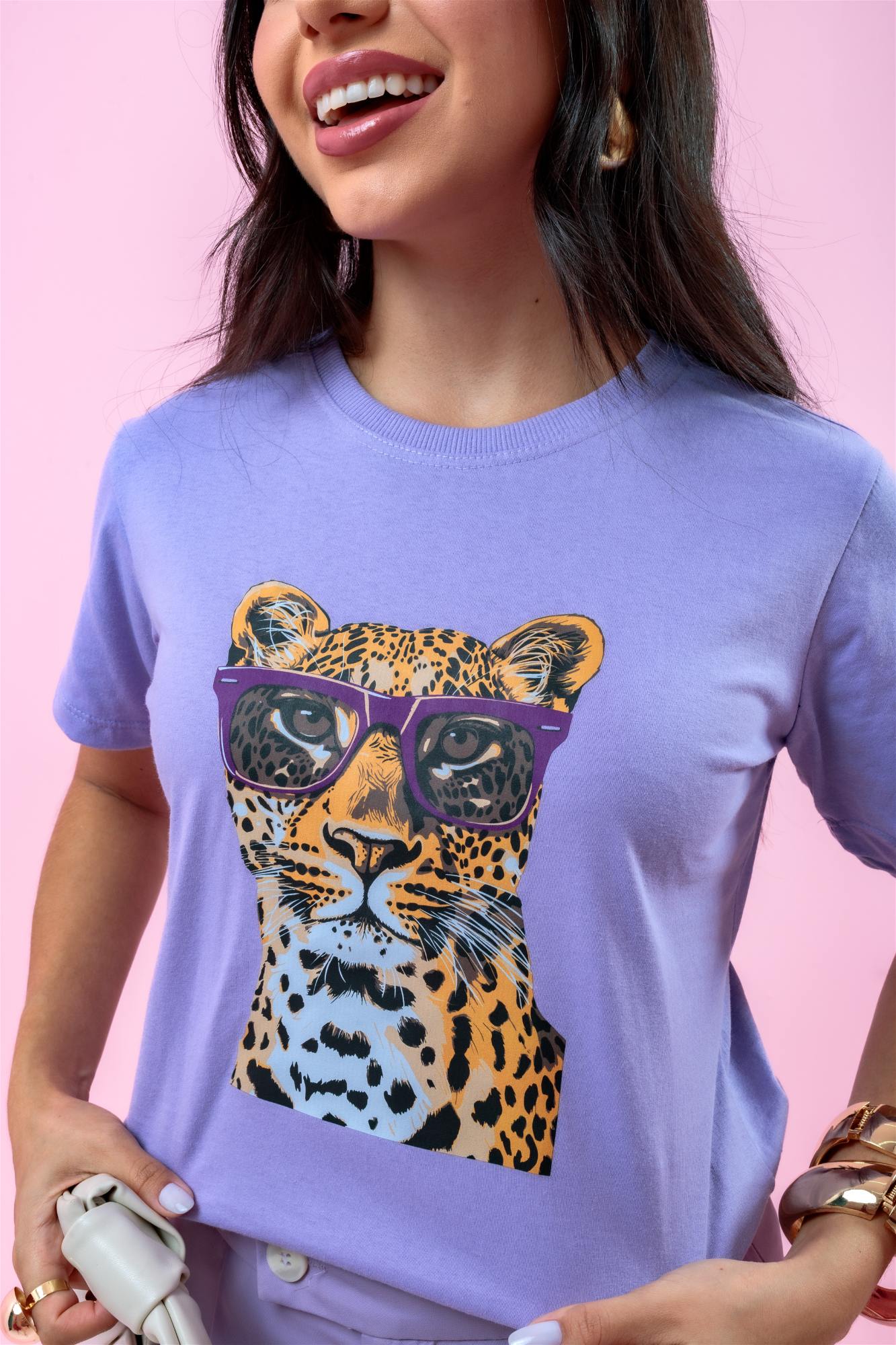 T-Shirt - Onça - Lavanda