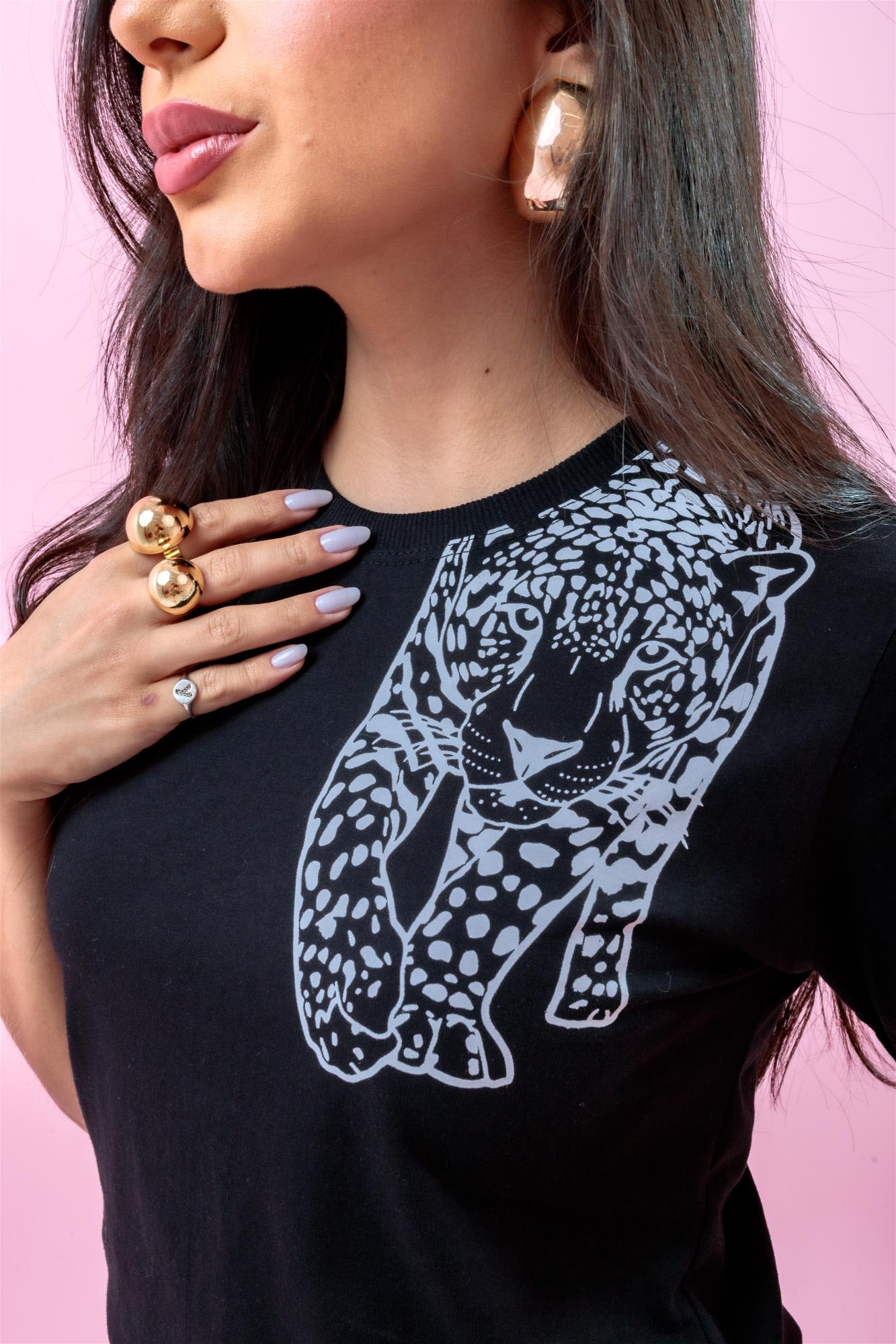T-Shirt - Onça - Preto