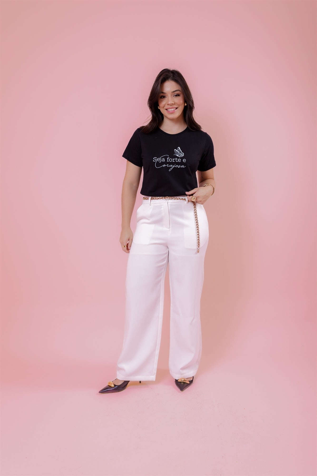 T-Shirt - Seja forte e corajosa - Preto