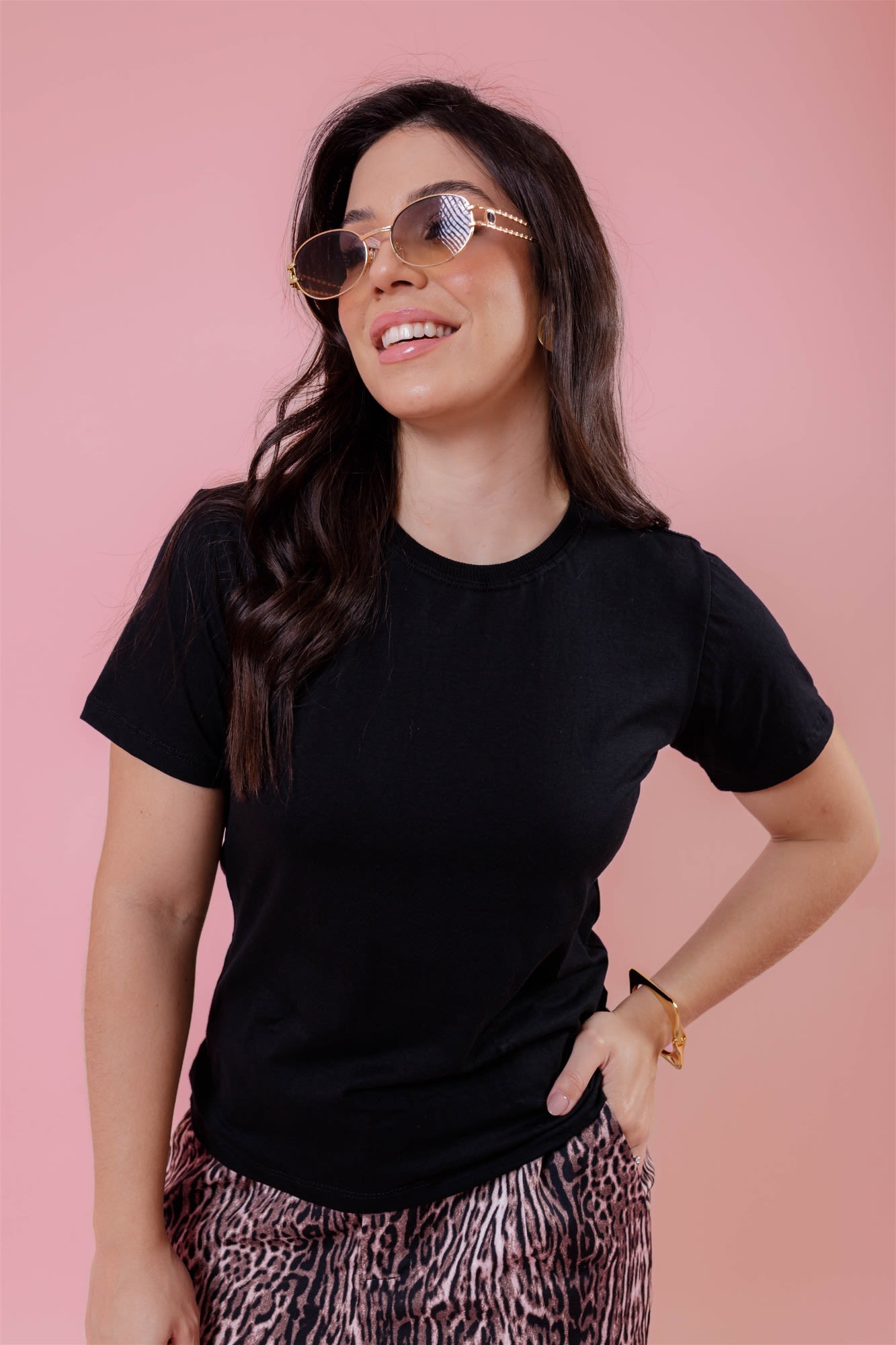 T-Shirt - Básica - Preto