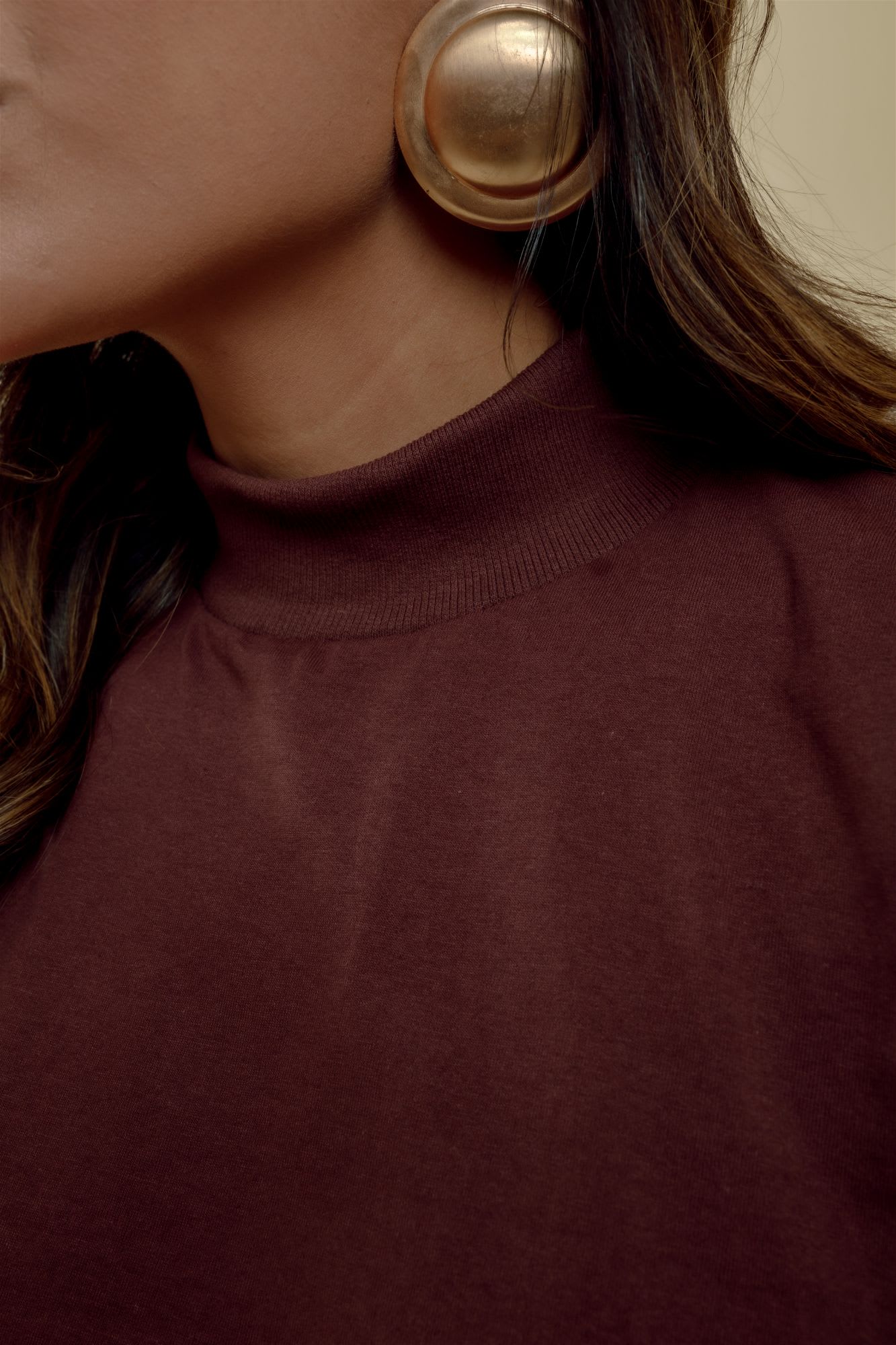 Blusa Gola Alta - Marrom