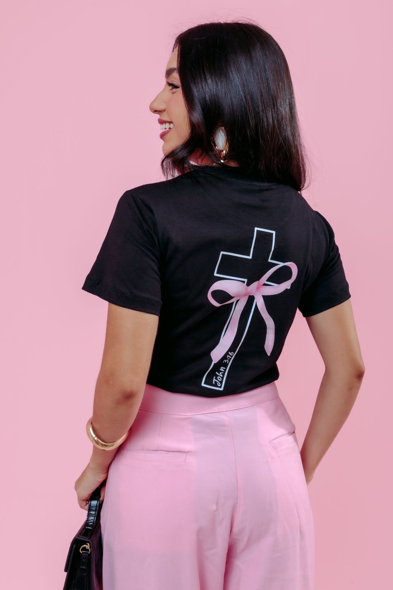 T-Shirt - Cruz Laço - Preto