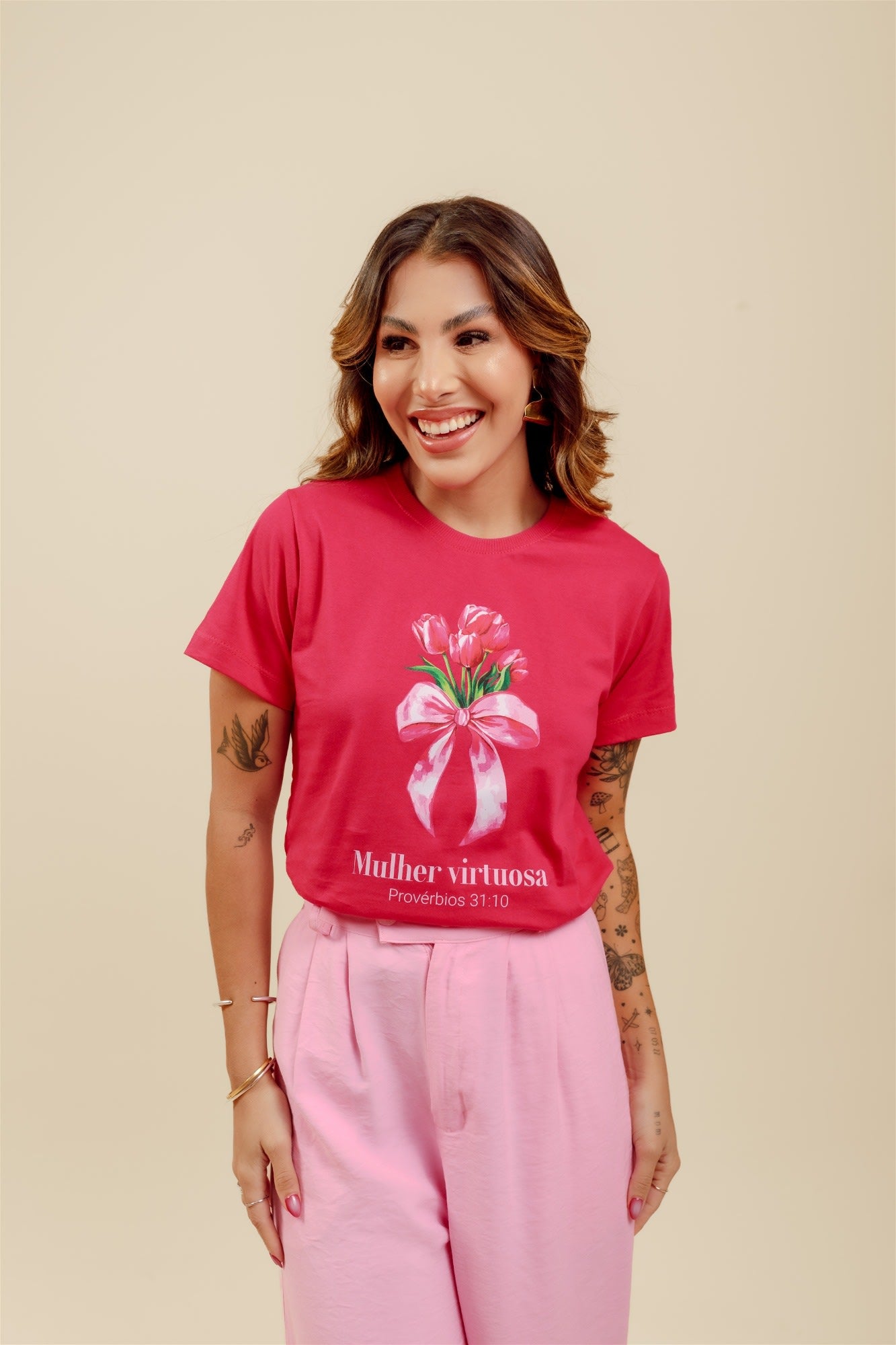 T-Shirt - Mulher Virtuosa - Rosa Pink