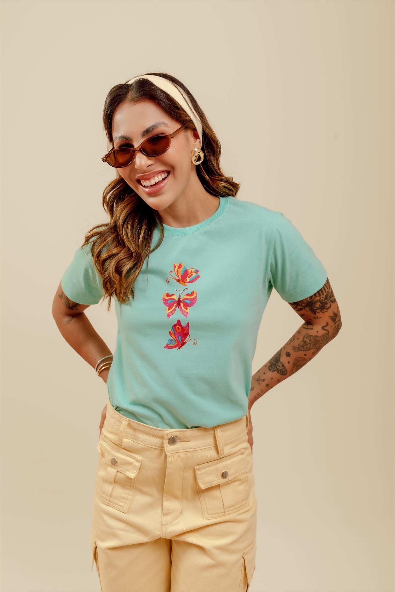T-Shirt - Borboletas - Verde Água