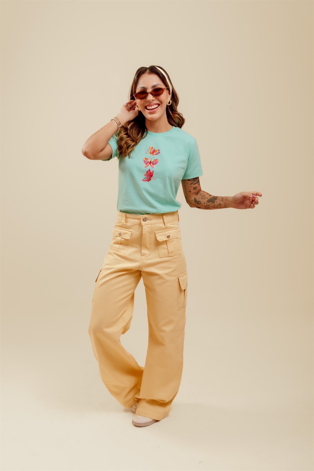 T-Shirt - Borboletas - Verde Água