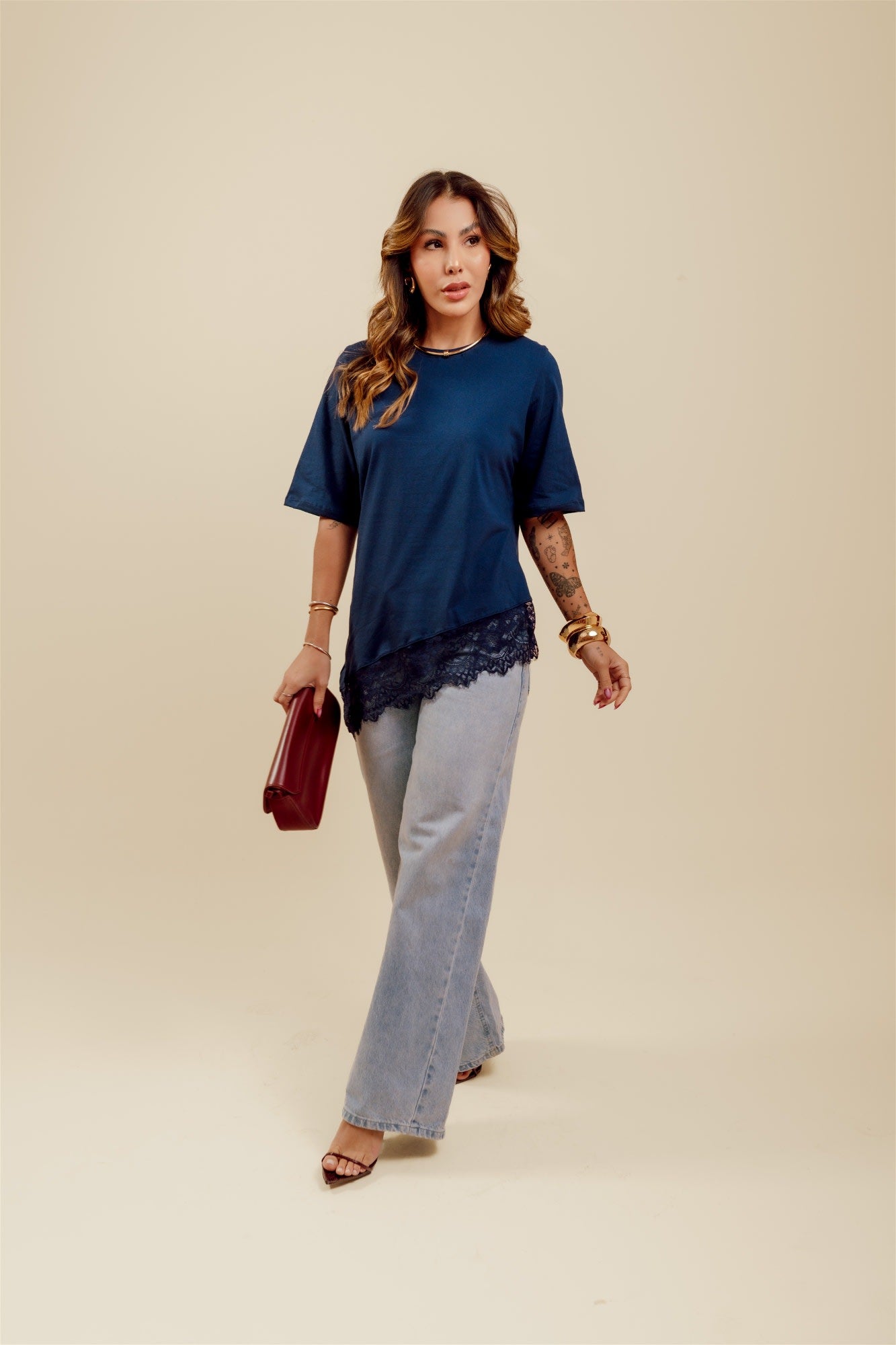 T-Shirt Com renda - Azul Marinho