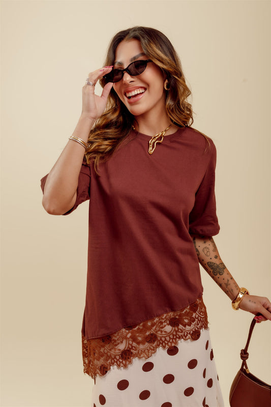 T-Shirt Com renda - Marrom