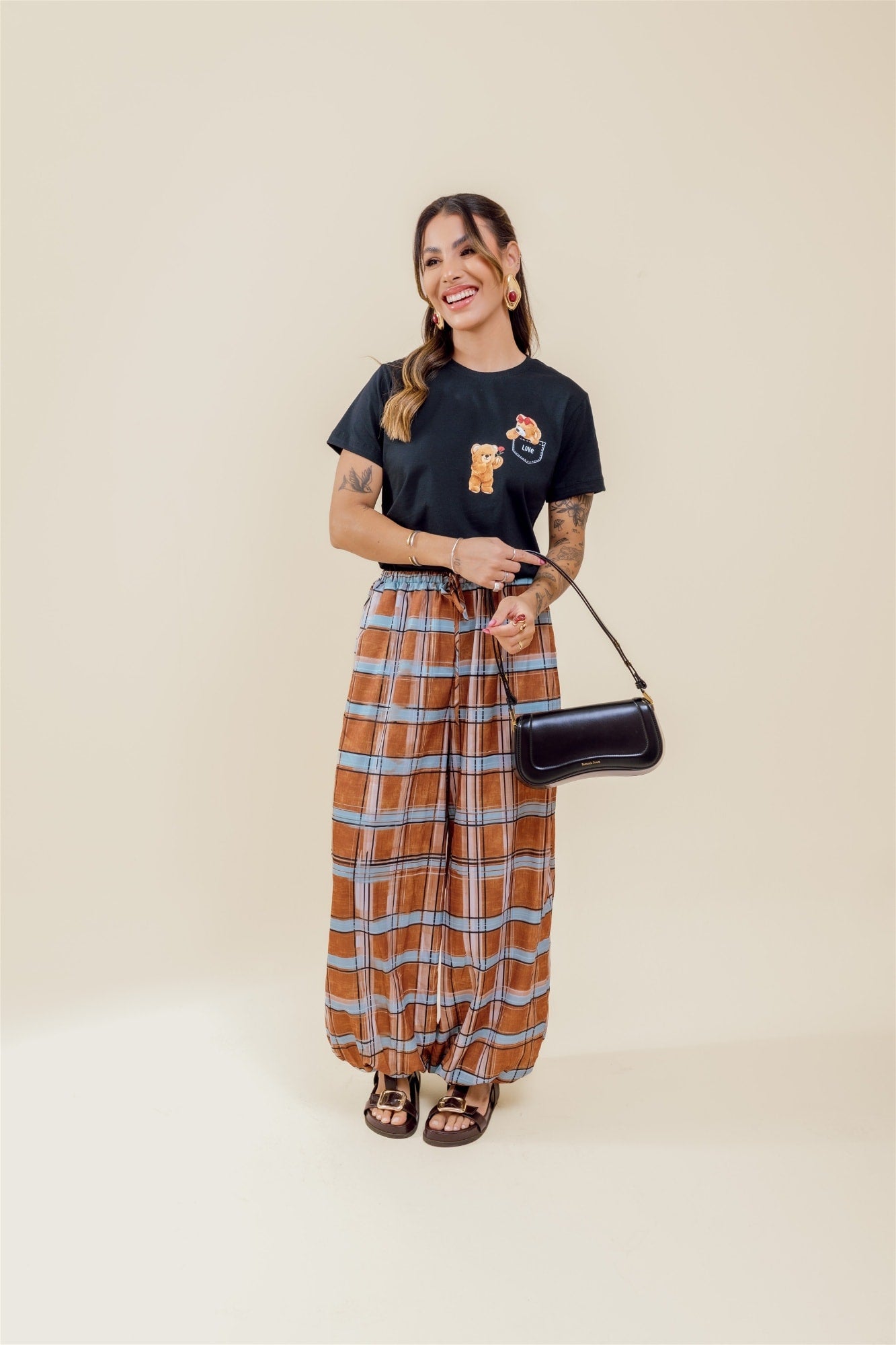 T-Shirt - Love - Preto