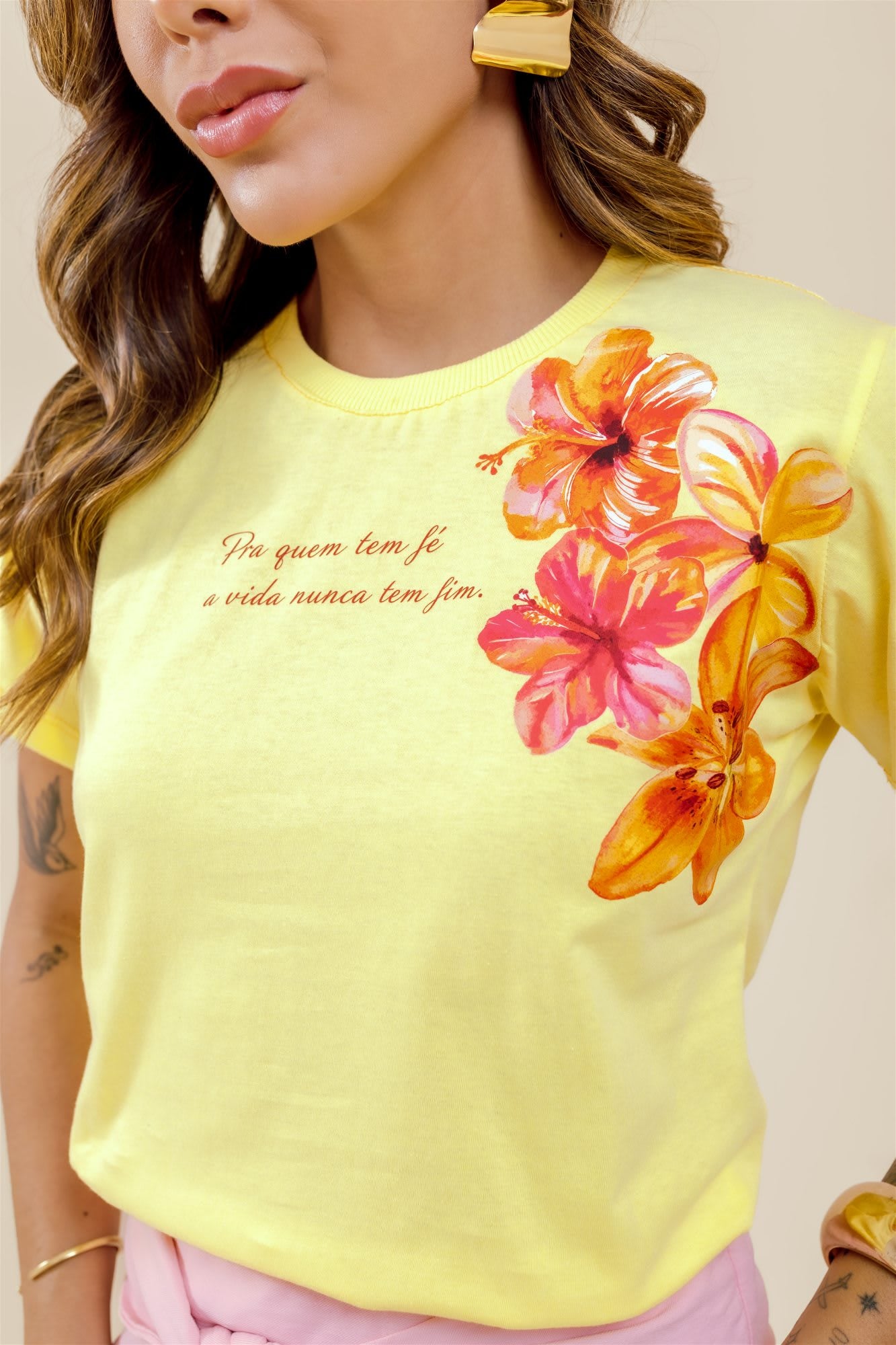 T-Shirt - Pra quem tem fé - Amarelo