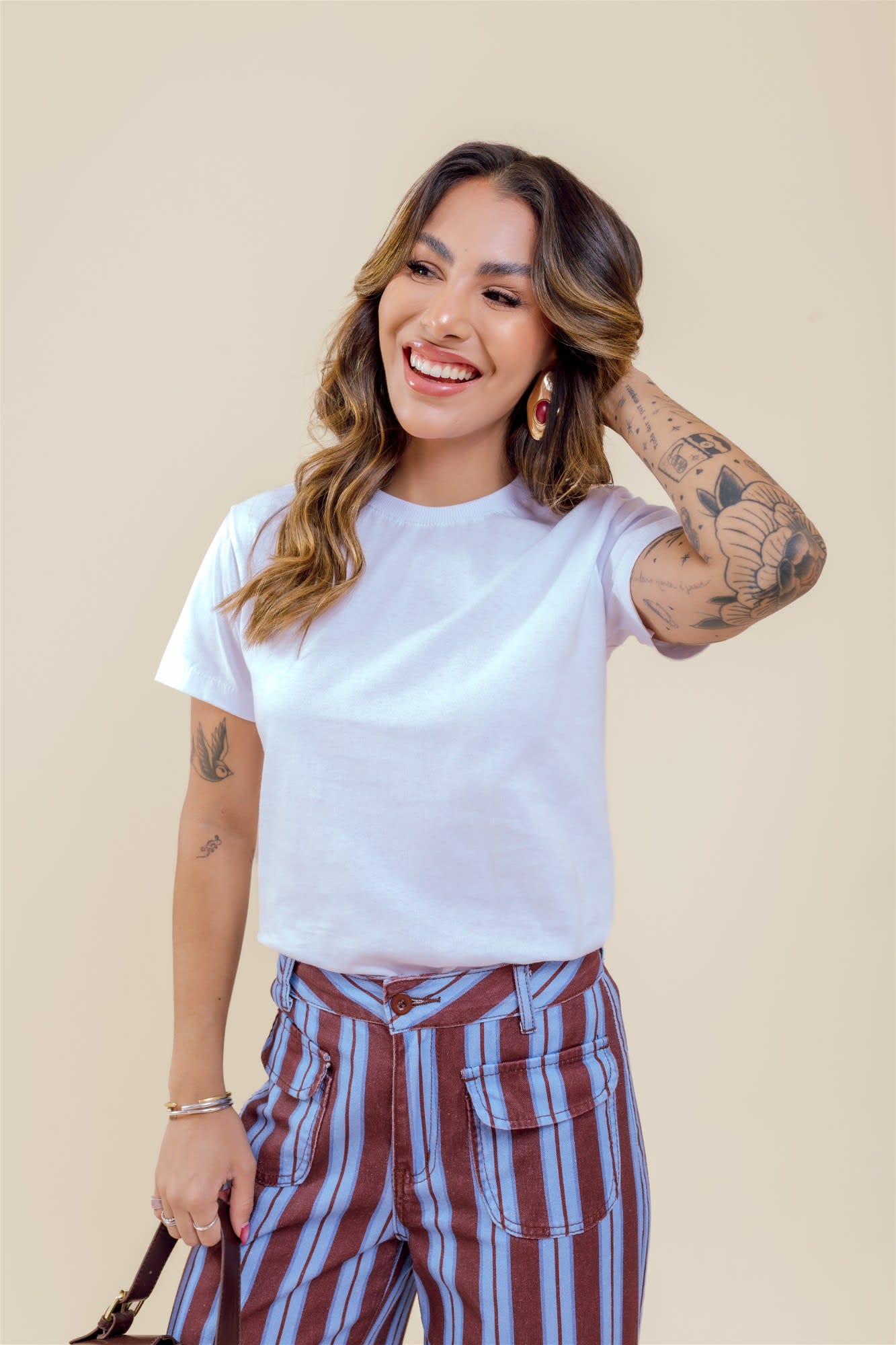 T-Shirt - Básica - Branco