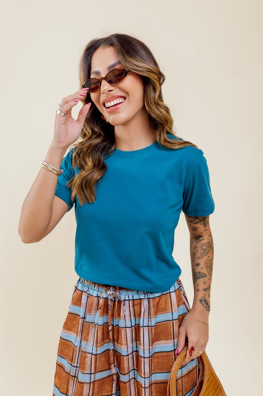 T-Shirt - Básica - Azul Petróleo