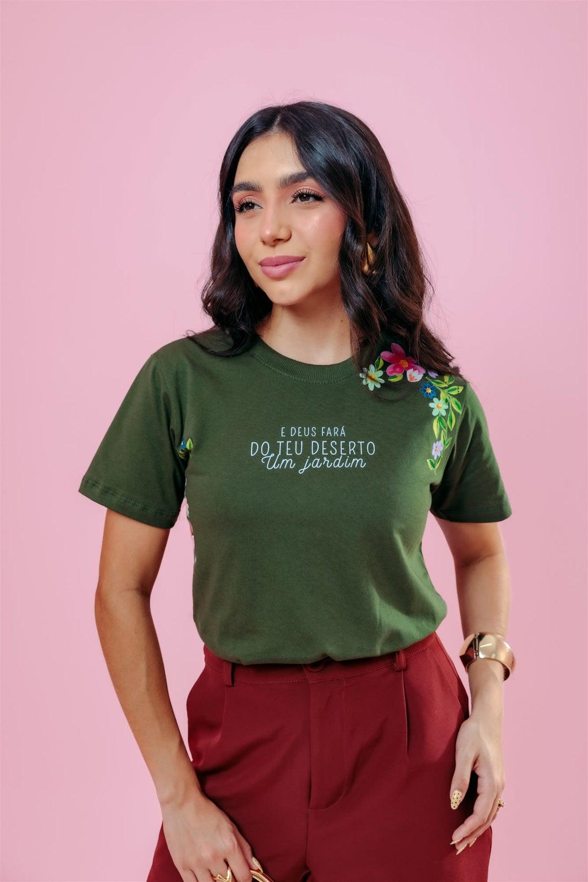 T-Shirt - É Deus fara - Verde Musgo