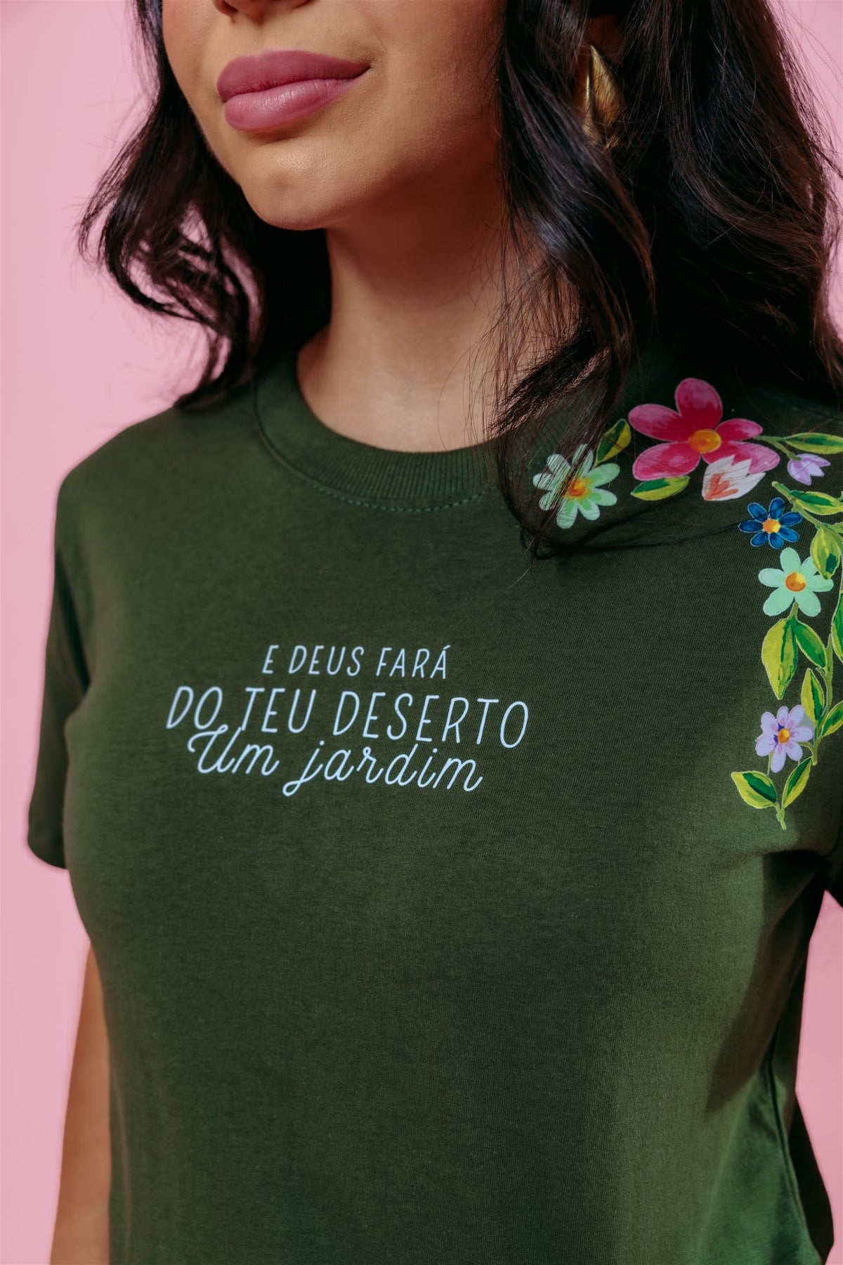 T-Shirt - É Deus fara - Verde Musgo