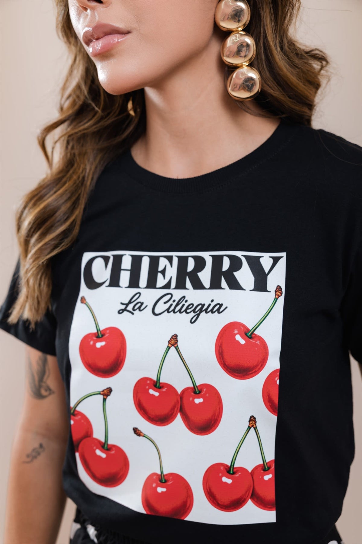 T-Shirt - Cherry - Preto