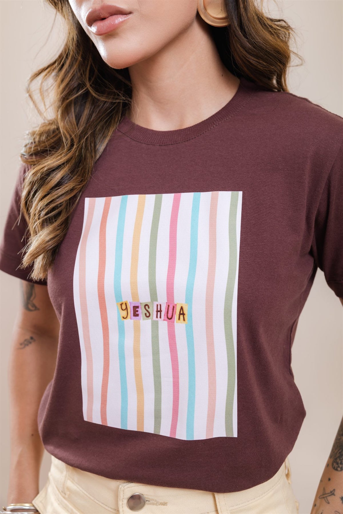 T-Shirt - Yeshua - Marrom