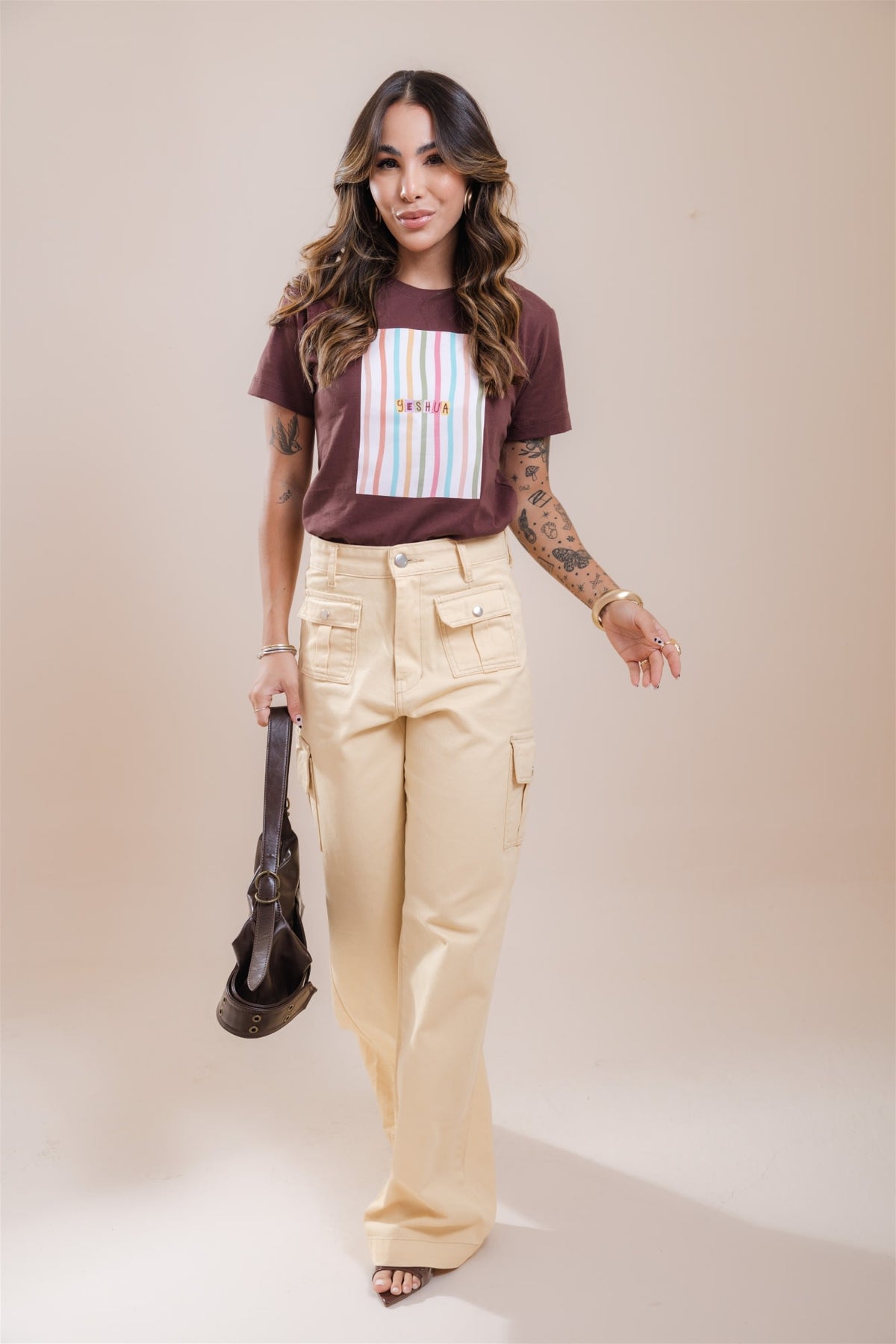 T-Shirt - Yeshua - Marrom