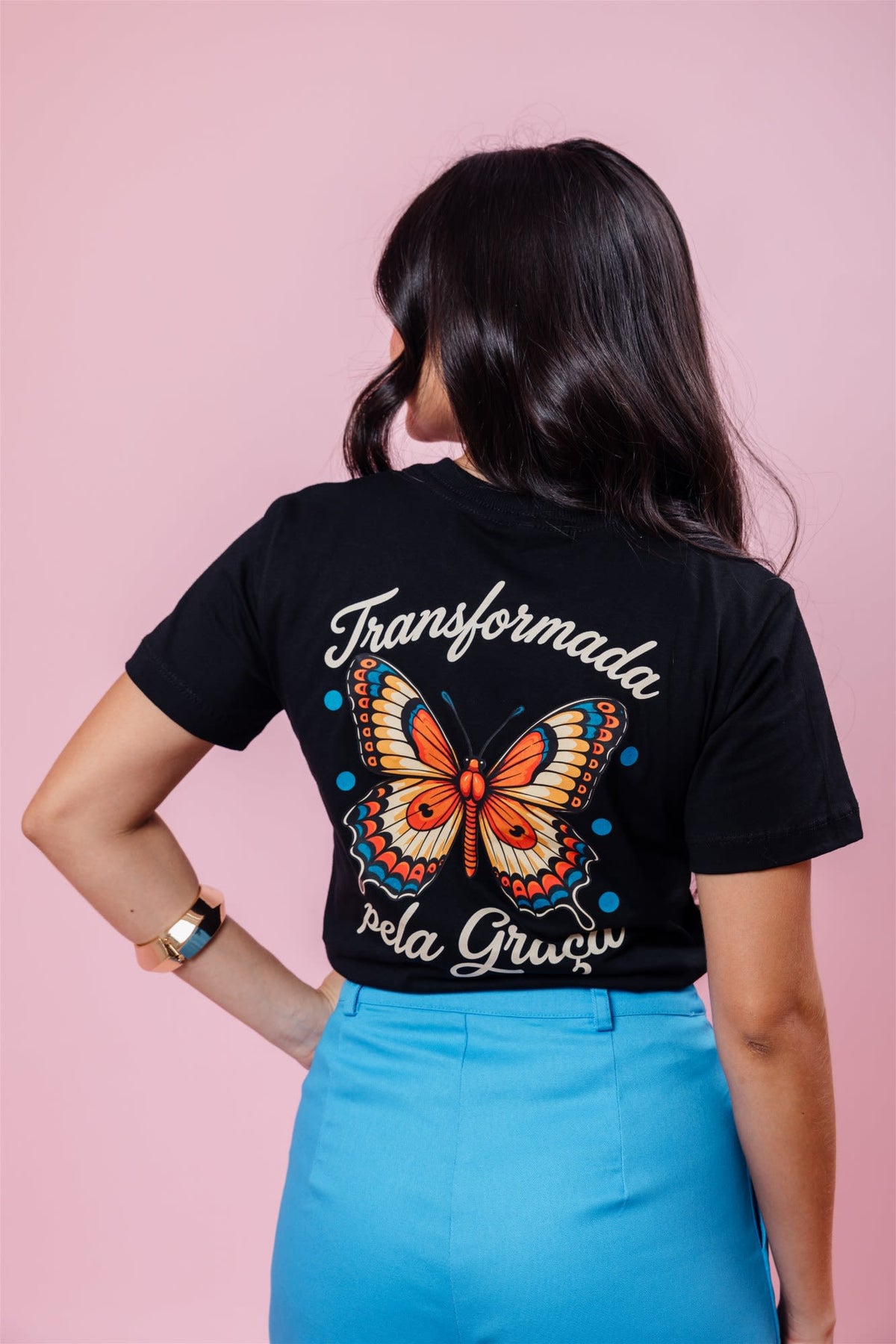 T-Shirt - Transformada pela graça - Preto