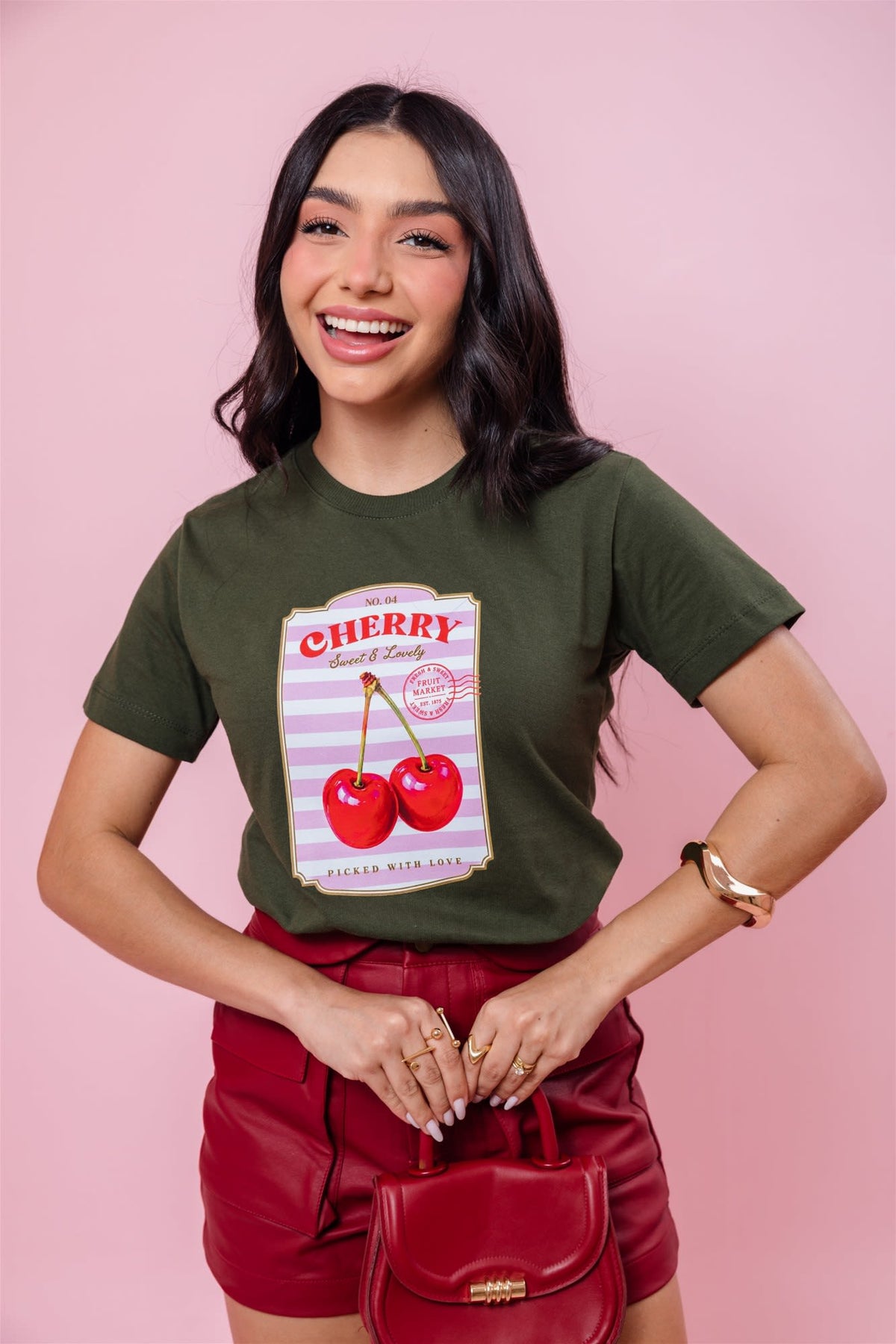 T-Shirt - Cerejas - Verde Musgo