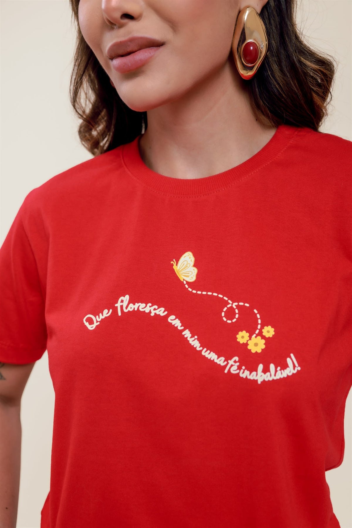 T-Shirt - Fé Inabalável - Vermelho