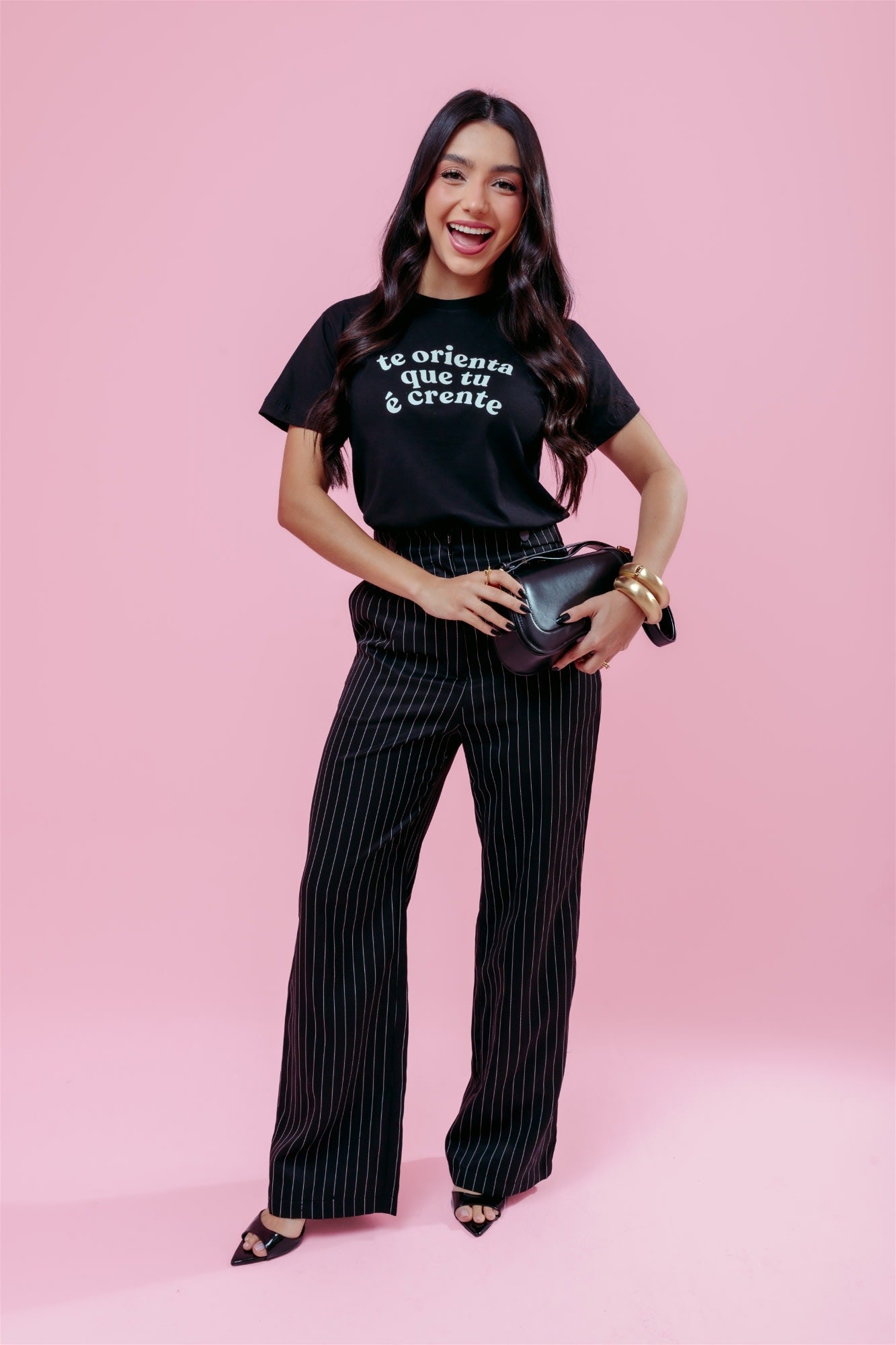 T-Shirt - Te orienta que tu é crente - Preto